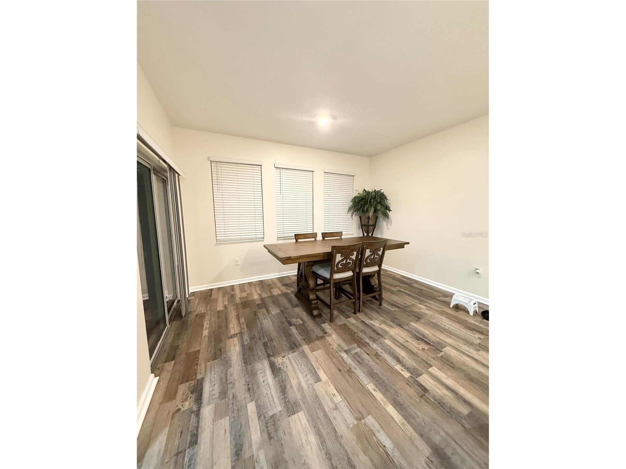 1048 Downswing Place Davenport FL 33896 S5148165 image11