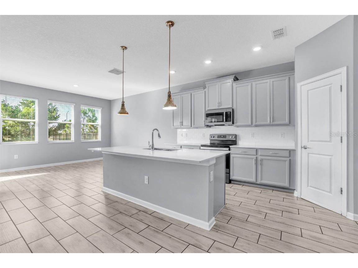 1048 Downswing Place Davenport FL 33896 O6364832 image10