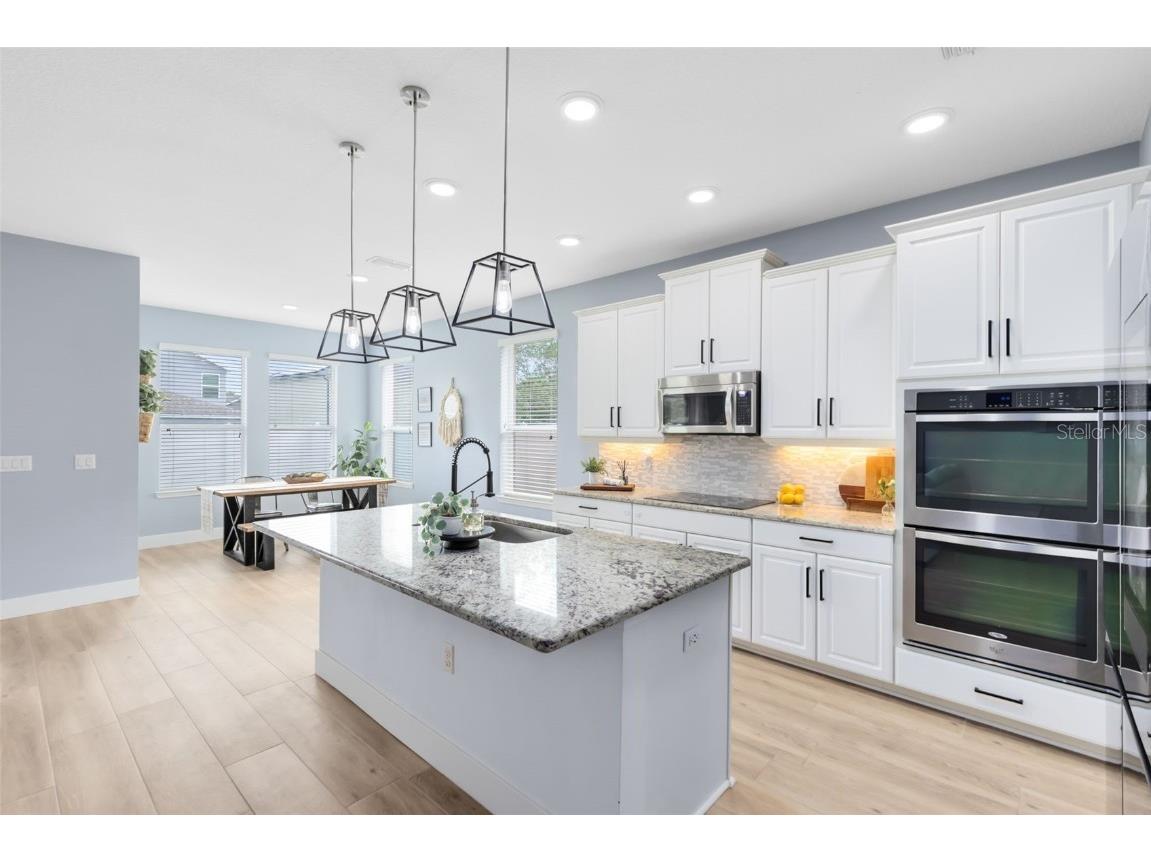 1048 Fountain Coin Loop Orlando FL 32828 O6370152 image17