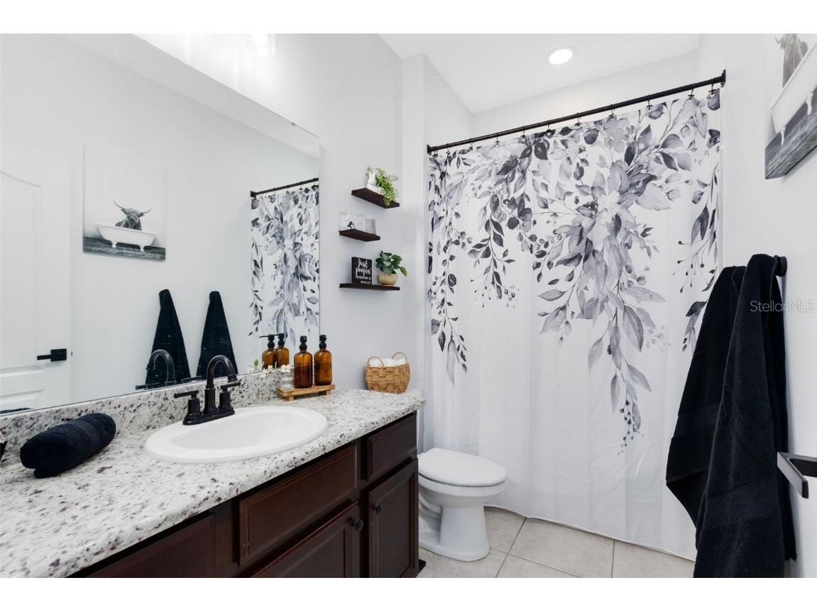 1048 Fountain Coin Loop Orlando FL 32828 O6370152 image9