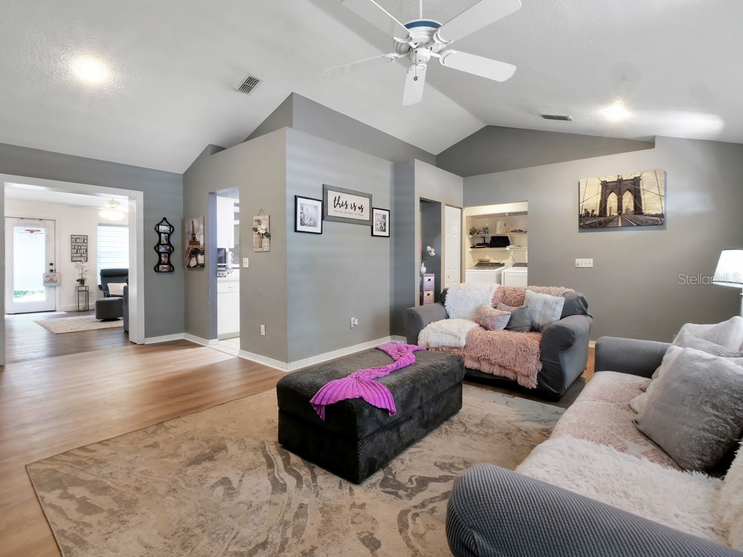 1048 Malletwood Drive Brandon FL 33510 TB8522170 image12