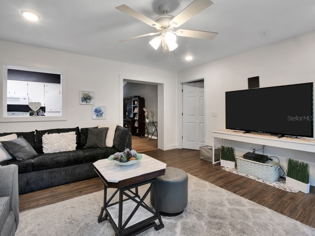 1048 Malletwood Drive Brandon FL 33510 TB8522170 image20