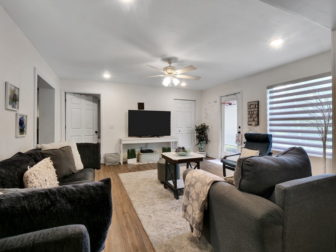1048 Malletwood Drive Brandon FL 33510 TB8522170 image22