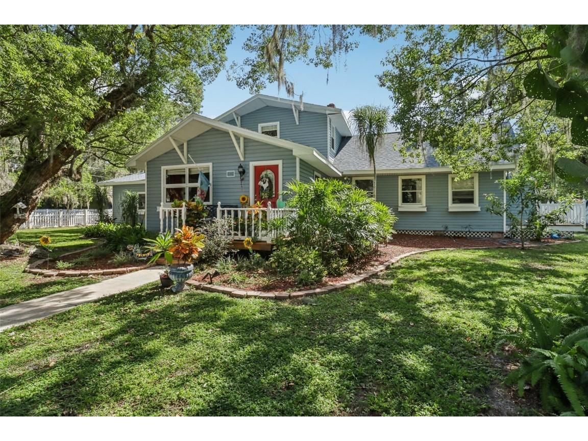 1048 N Grandview Street Mount Dora FL 32757 G5101268 image2