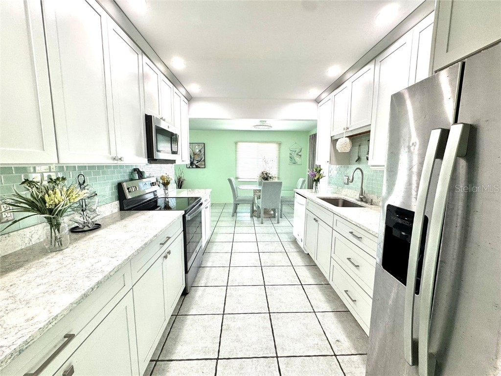 1048 Porpoise Road Venice FL 34293 TB8439382 image2