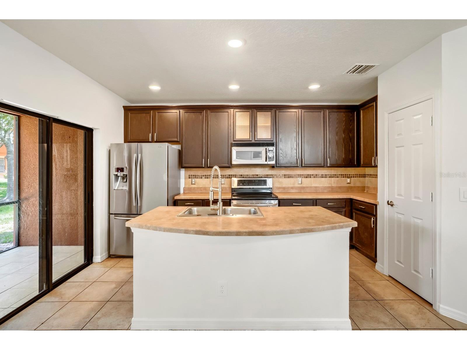 1048 Tullamore Drive Wesley Chapel FL 33543 TB8515911 image11