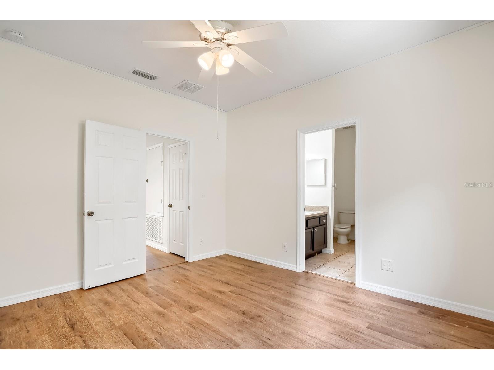 1048 Tullamore Drive Wesley Chapel FL 33543 TB8515911 image19