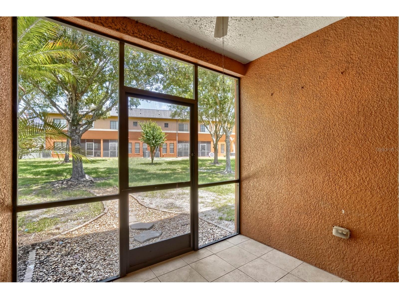 1048 Tullamore Drive Wesley Chapel FL 33543 TB8515911 image6