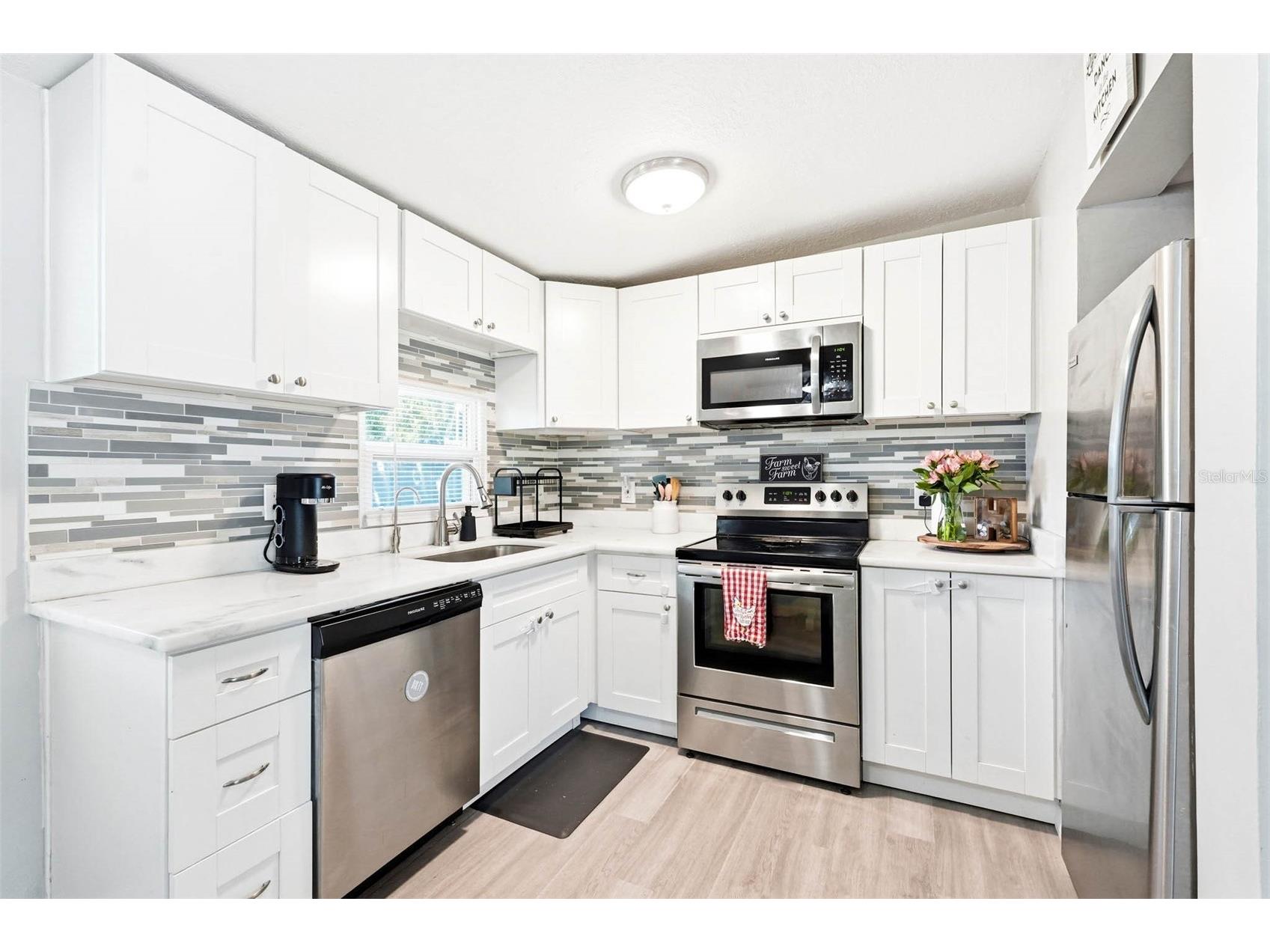 10480 111th Avenue Largo FL 33773 TB8488389 image16