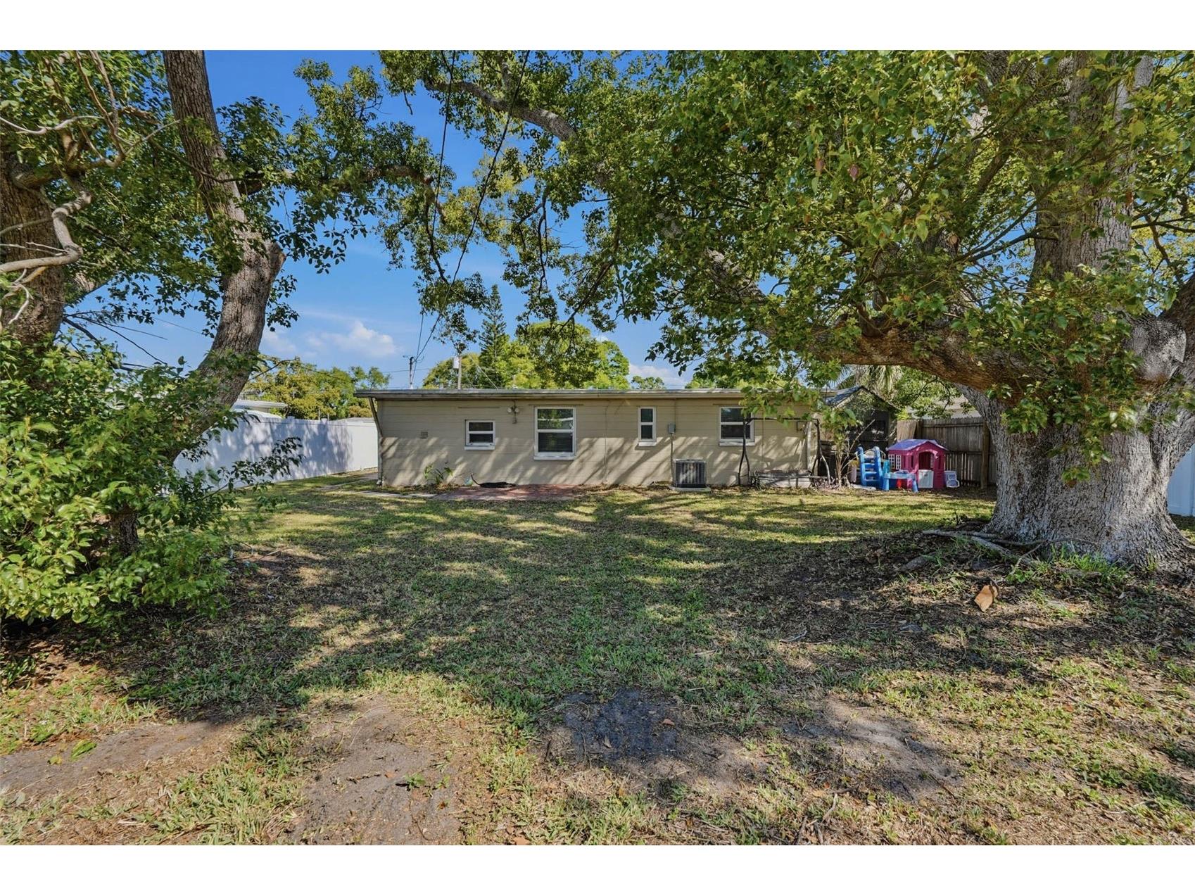 10480 111th Avenue Largo FL 33773 TB8488389 image32