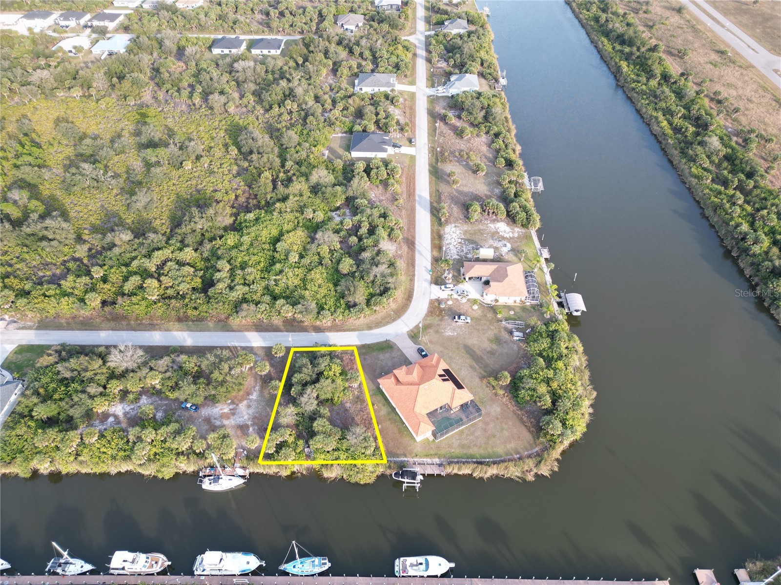 10481 Redondo Street Port Charlotte FL 33981 - SANTA CRUZ WATERWAY D6145617 image4