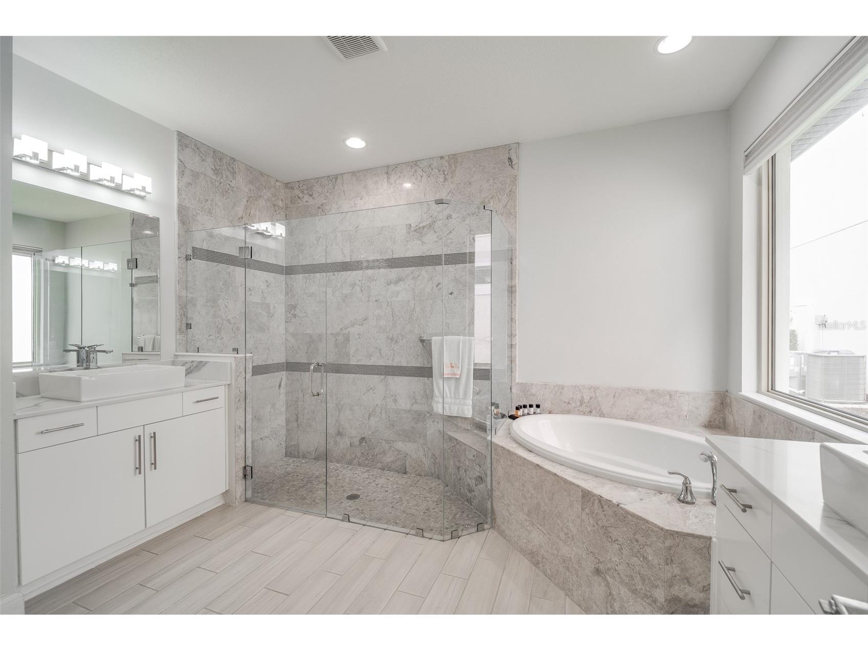 10481 Royal Cypress Way Orlando FL 32836 O6424546 image32