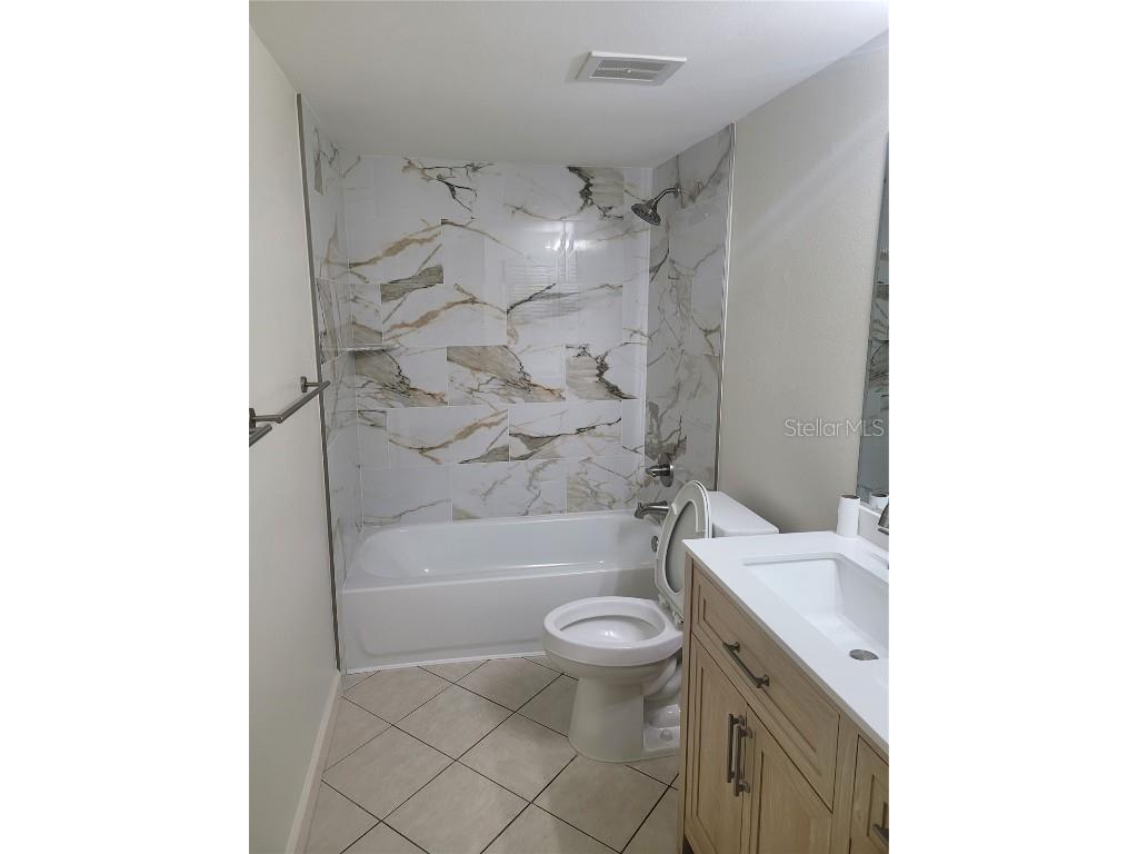 10485 Carrollbrook Circle #120 Tampa FL 33618 TB8452690 image10