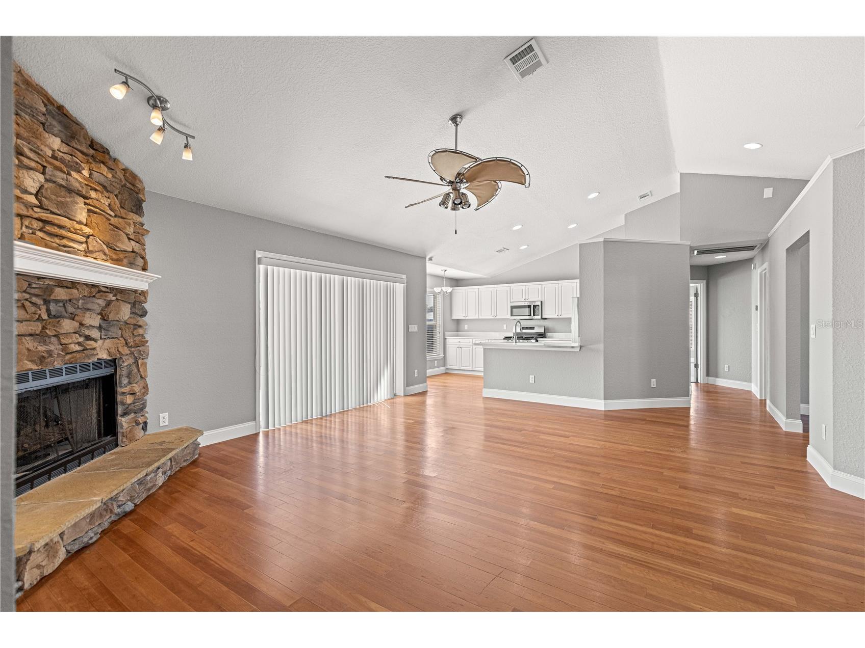 10485 SE 42nd Court Belleview FL 34420 OM720664 image7