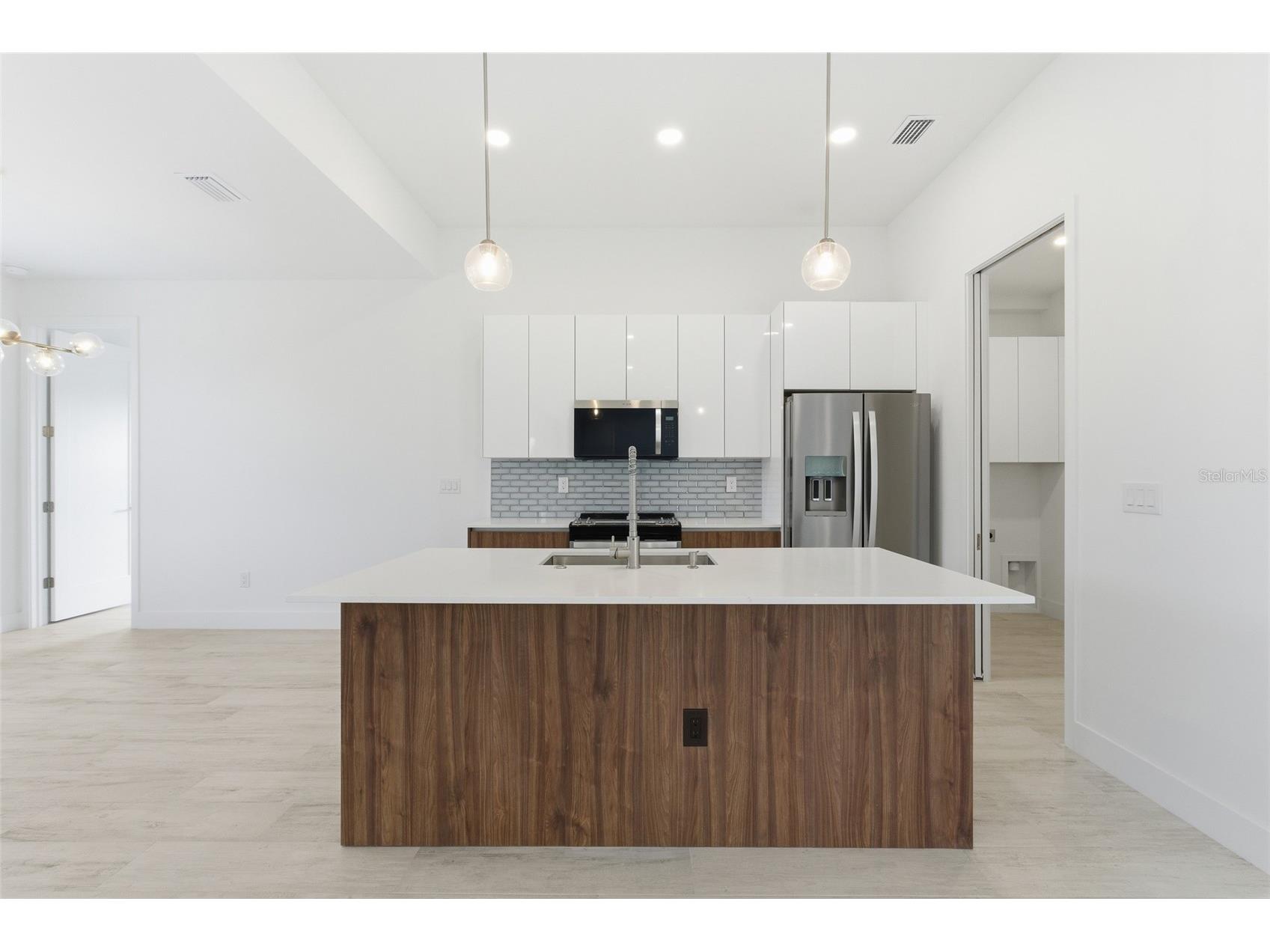 10488 Van Wyck Terrace Port Charlotte FL 33981 O6391711 image10