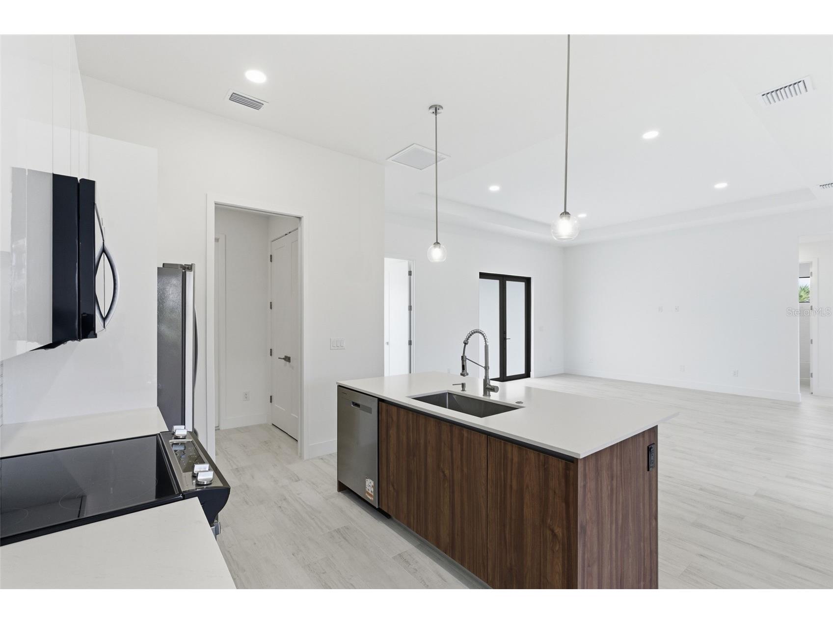 10488 Van Wyck Terrace Port Charlotte FL 33981 O6391711 image14