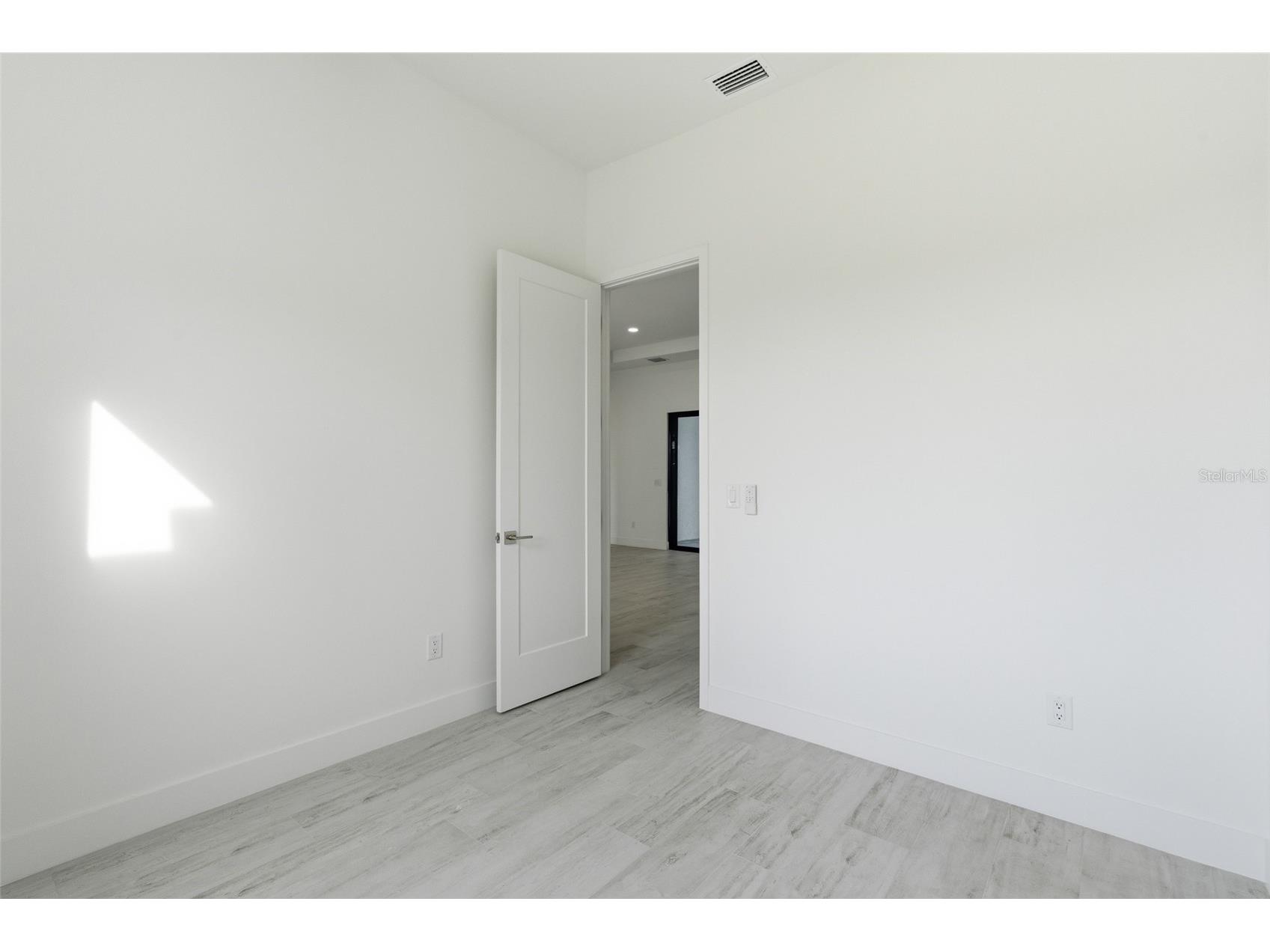 10488 Van Wyck Terrace Port Charlotte FL 33981 O6391711 image27