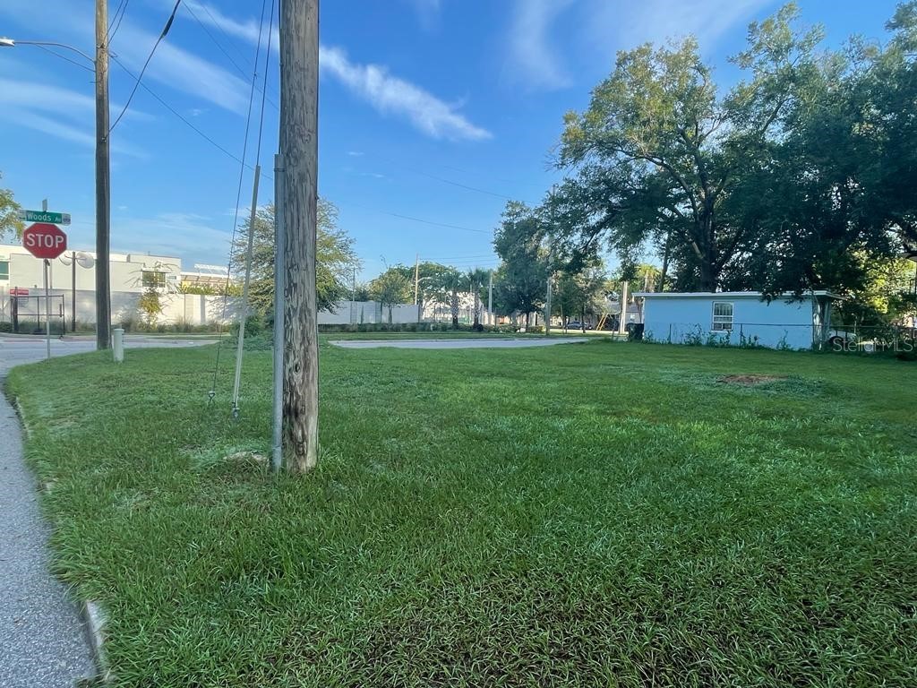 1049 Colyer Street Orlando FL 32805 O6373819 image4
