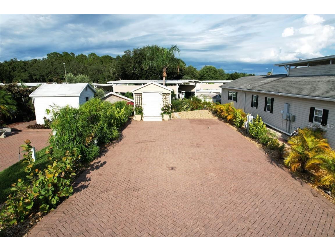 1049 Deer Creek Boulevard Davenport FL 33837 O6219221 image1