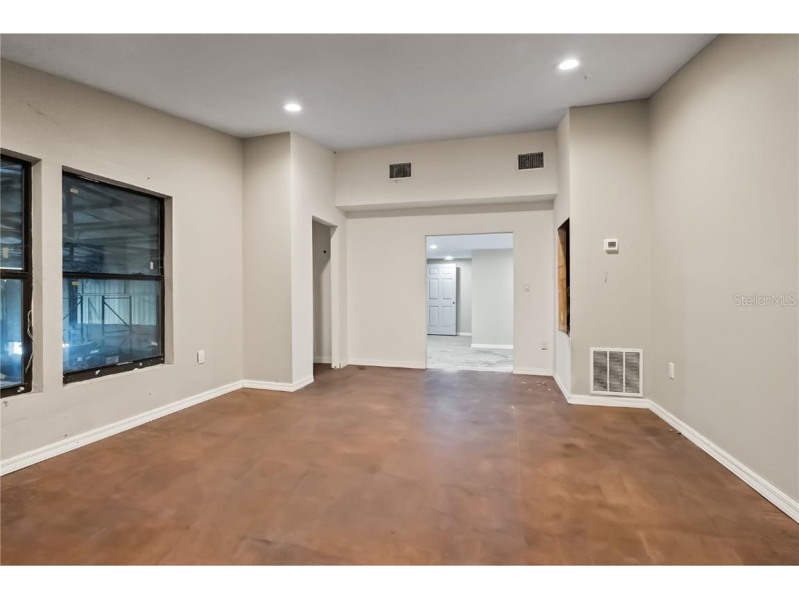 1049 E Myers Boulevard Mascotte FL 34753 G5102561 image10