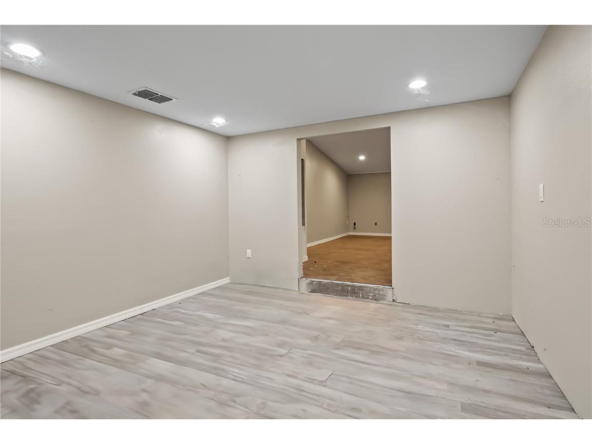 1049 E Myers Boulevard Mascotte FL 34753 G5102561 image8