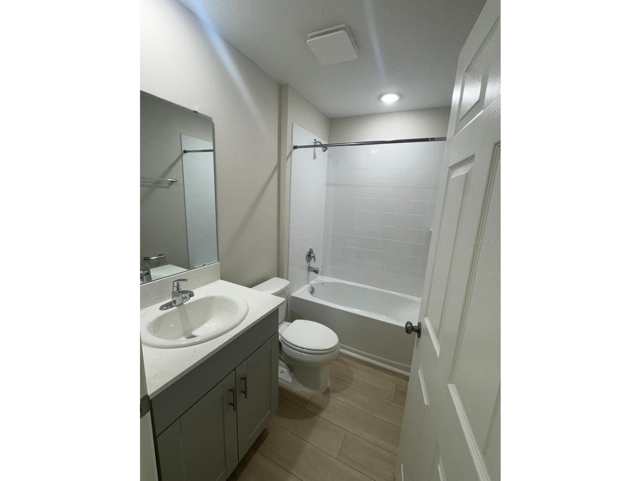 1049 Foreshore Lane Haines City FL 33844 S5152887 image4