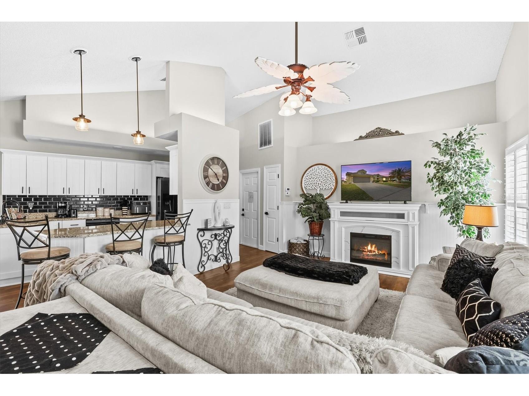 1049 Larkin Road Spring Hill FL 34608 TB8504634 image28