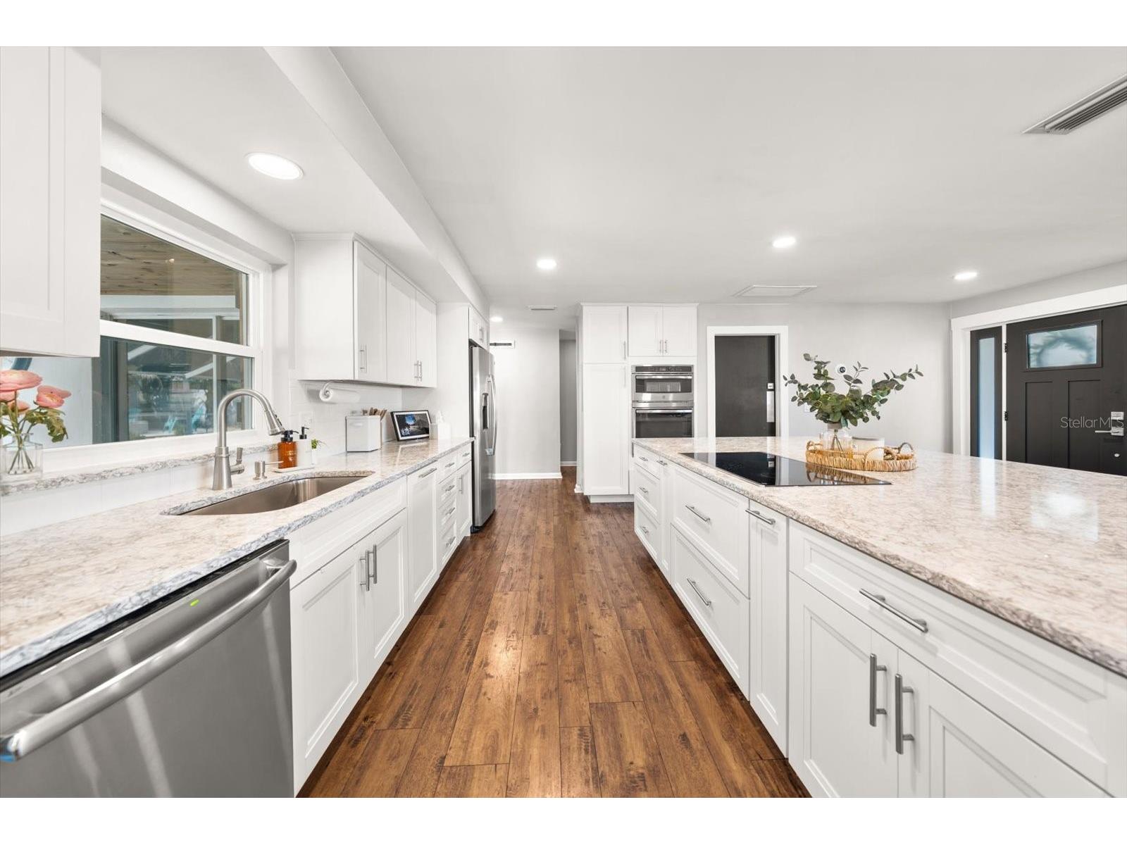 1049 Mccarty Street Dunedin FL 34698 TB8498187 image4