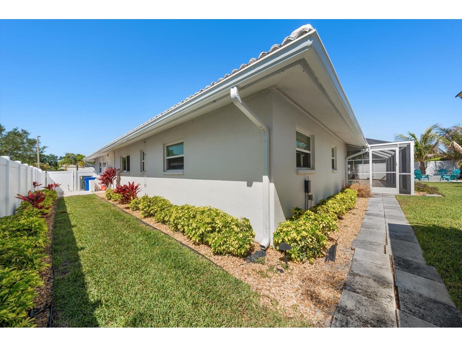 1049 Mccarty Street Dunedin FL 34698 TB8498187 image43