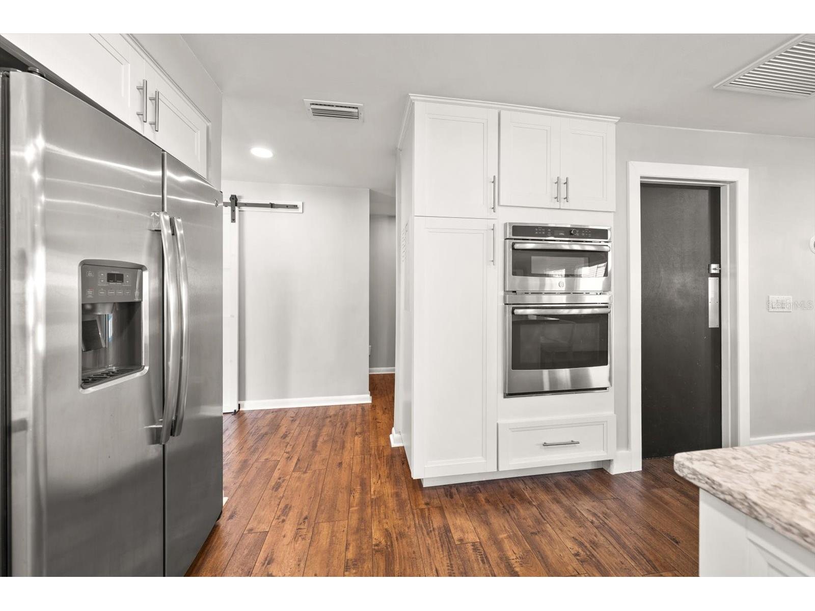 1049 Mccarty Street Dunedin FL 34698 TB8498187 image6