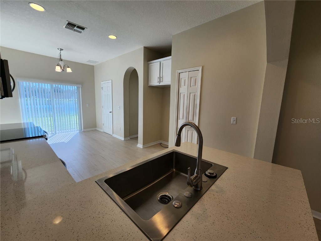 1049 N Honey Blossom Drive N Orlando FL 32824 O6357714 image14