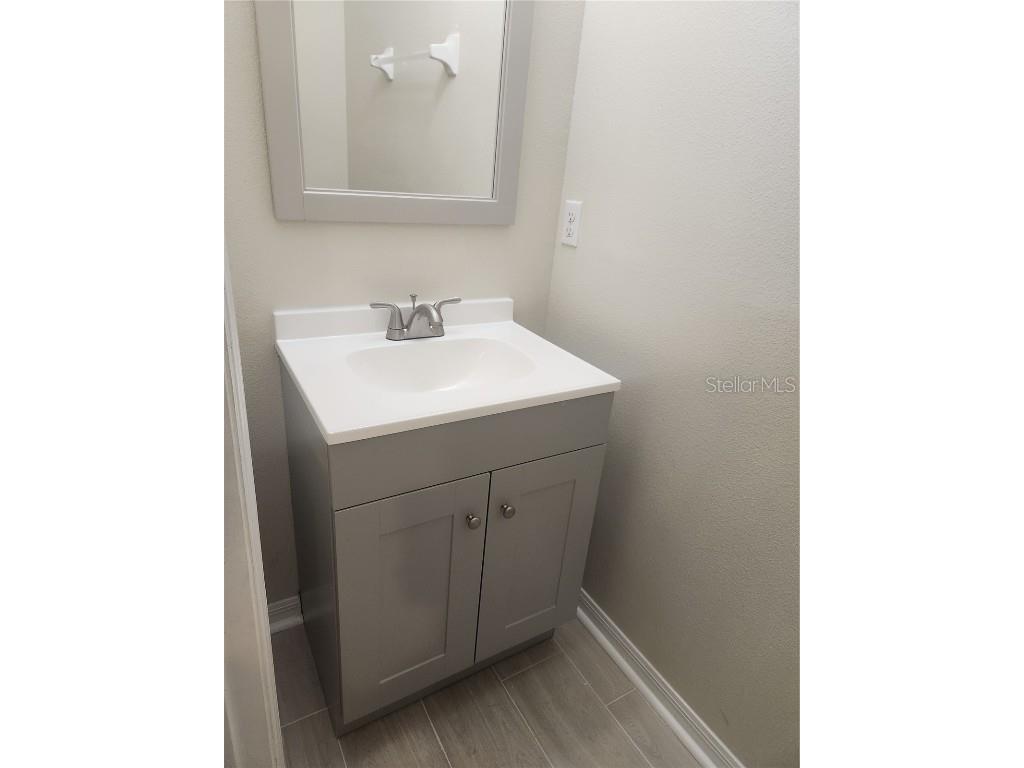 1049 N Honey Blossom Drive N Orlando FL 32824 O6357714 image16