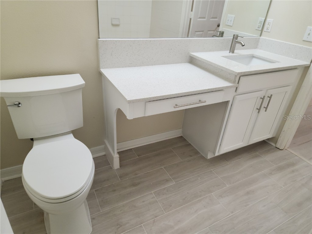 1049 N Honey Blossom Drive N Orlando FL 32824 O6357714 image19