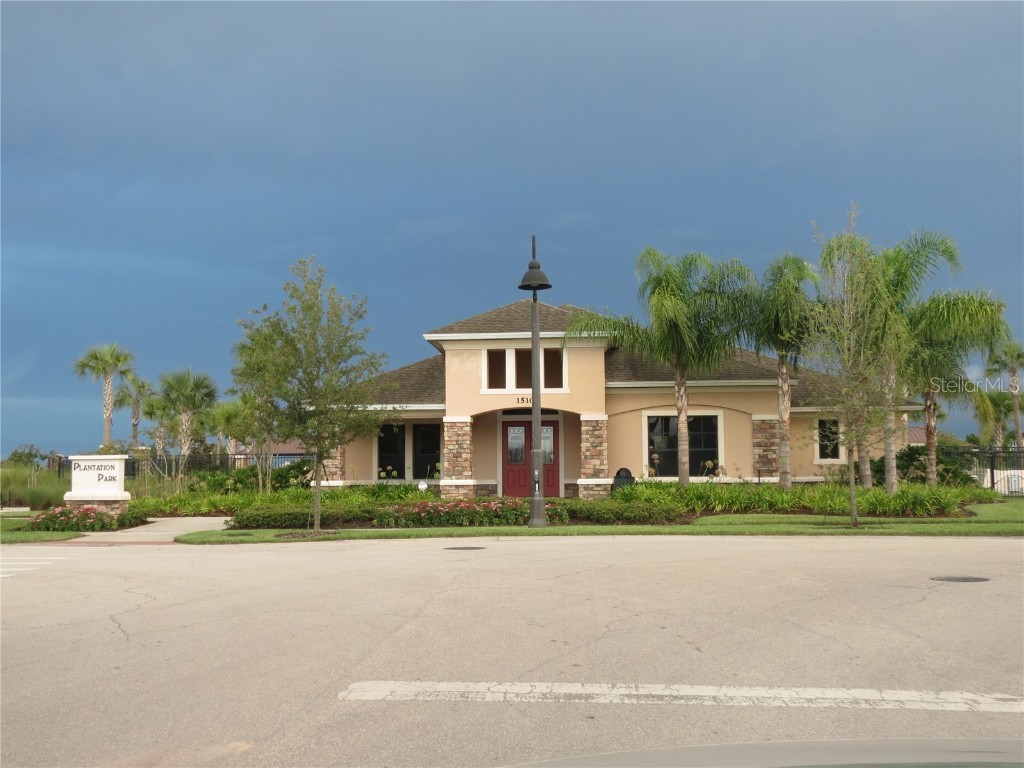 1049 N Honey Blossom Drive N Orlando FL 32824 O6357714 image44