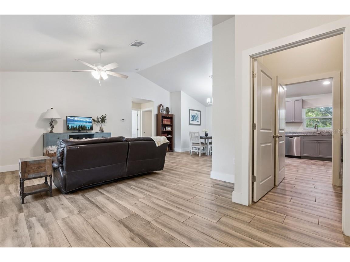 1049 Pinder Street Deltona FL 32725 O6364435 image6