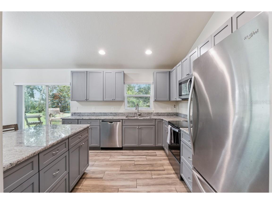 1049 Pinder Street Deltona FL 32725 O6364435 image8