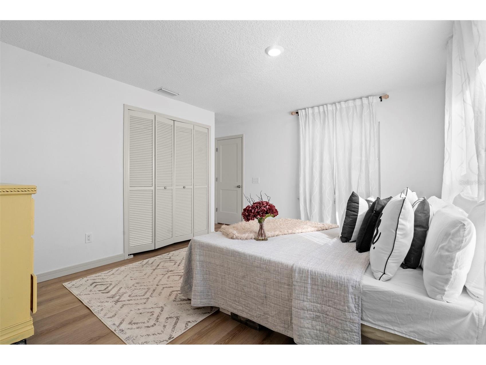 1049 W New York Avenue Orange City FL 32763 V4947294 image19