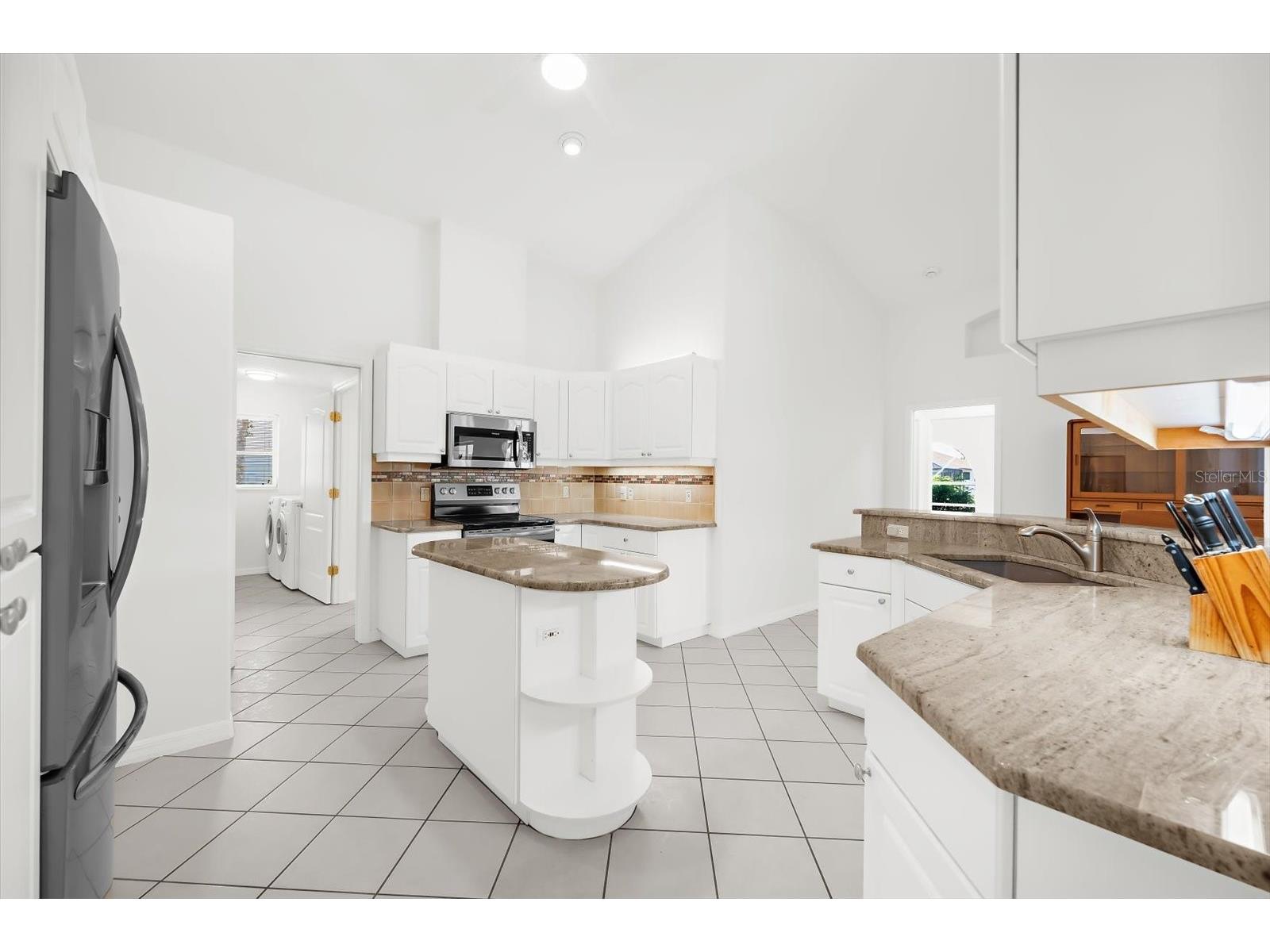 10490 Sunbury Drive Port Charlotte FL 33981 - SUNBURY WATERWAY D6147425 image10