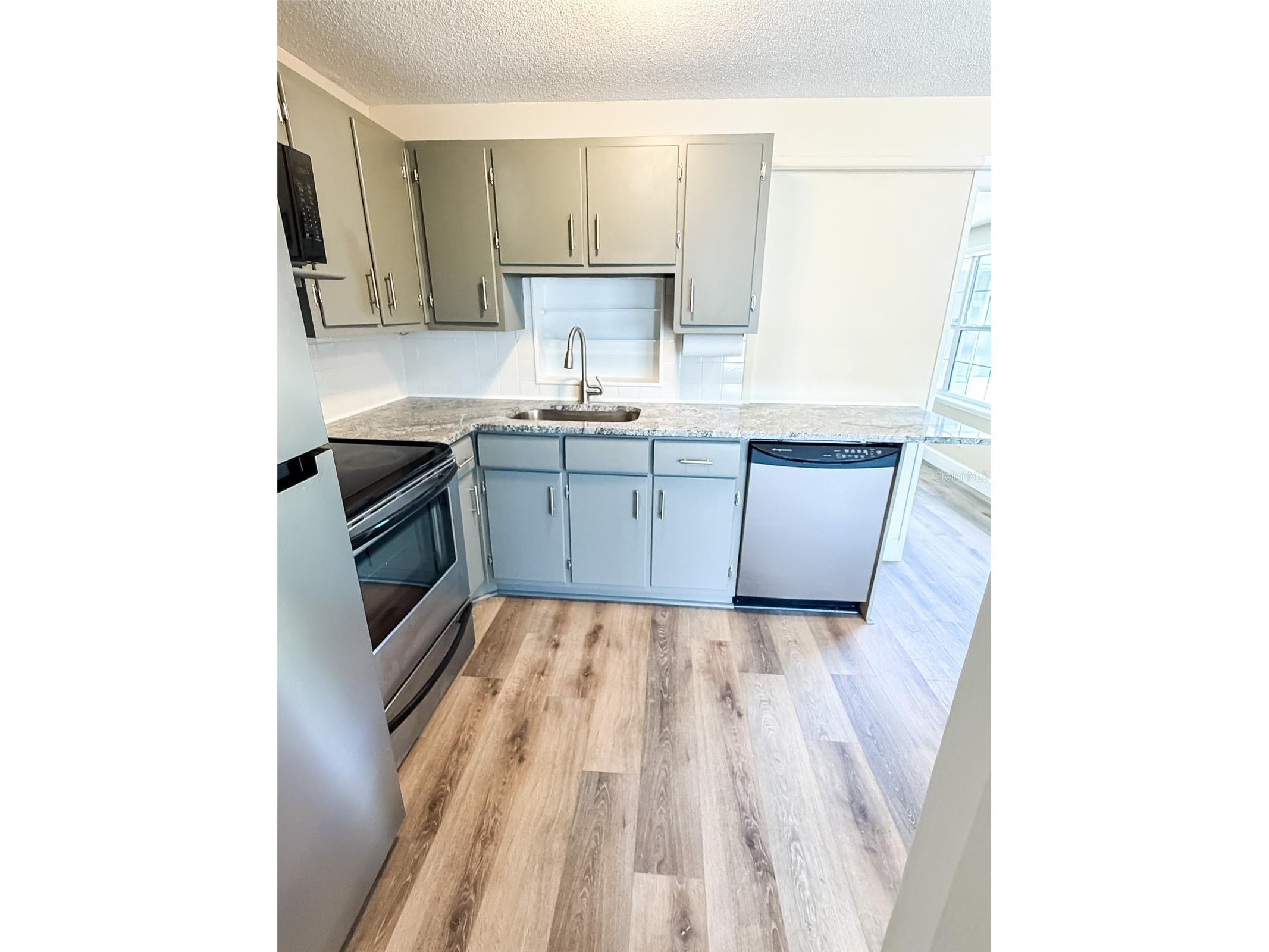 10491 117th Drive Largo FL 33773 TB8438381 image9