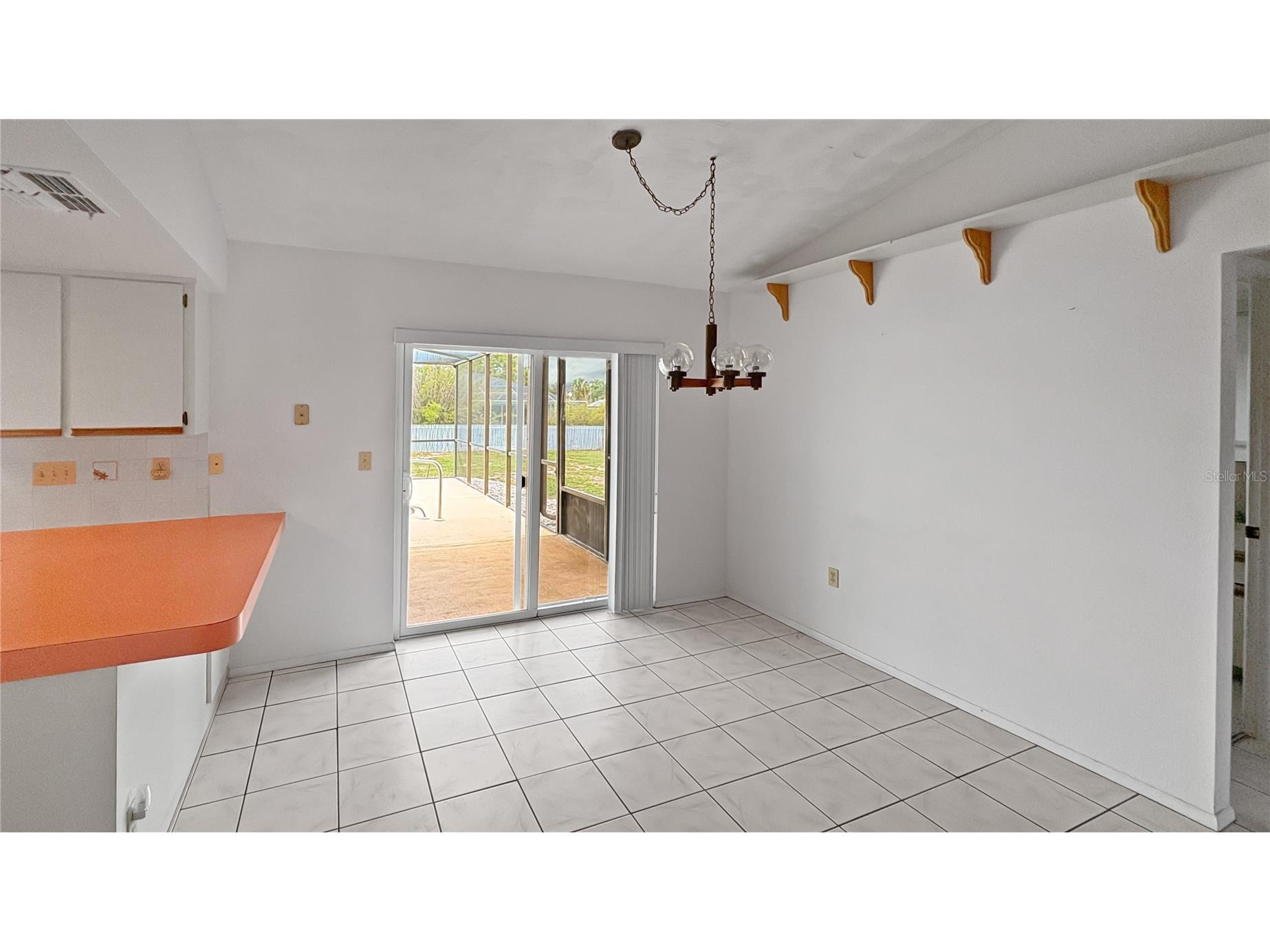 10492 Norvell Road Spring Hill FL 34608 W7886587 image3