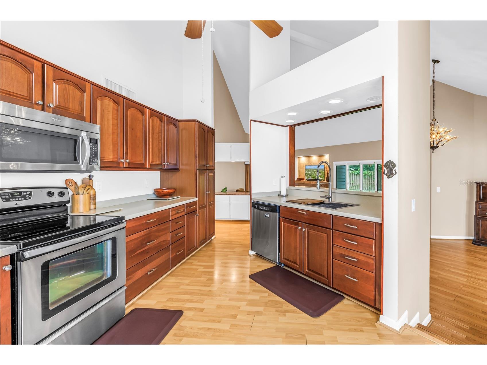 10495 Longwood Drive Seminole FL 33777 TB8480507 image11