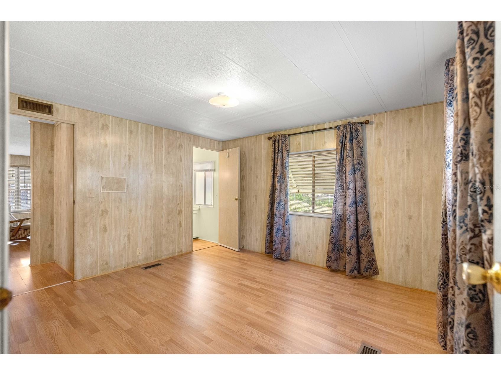 10495 SE 130th Lane Ocklawaha FL 32179 OM725283 image11