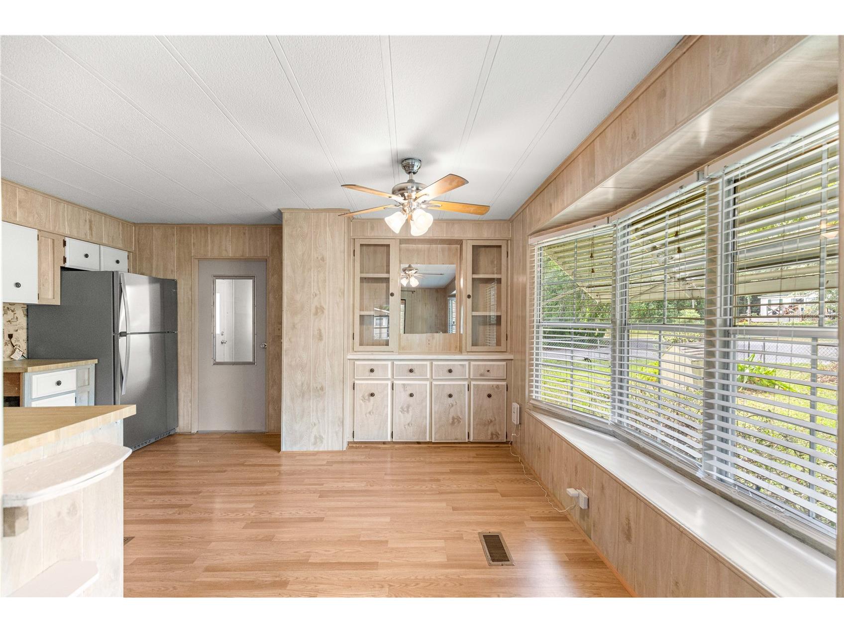 10495 SE 130th Lane Ocklawaha FL 32179 OM725283 image7