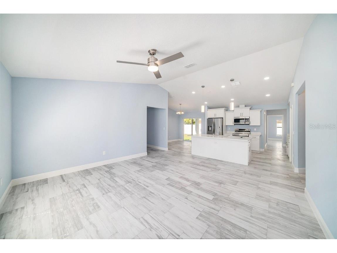 105 2nd Avenue NE Lutz FL 33549 TB8363062 image49