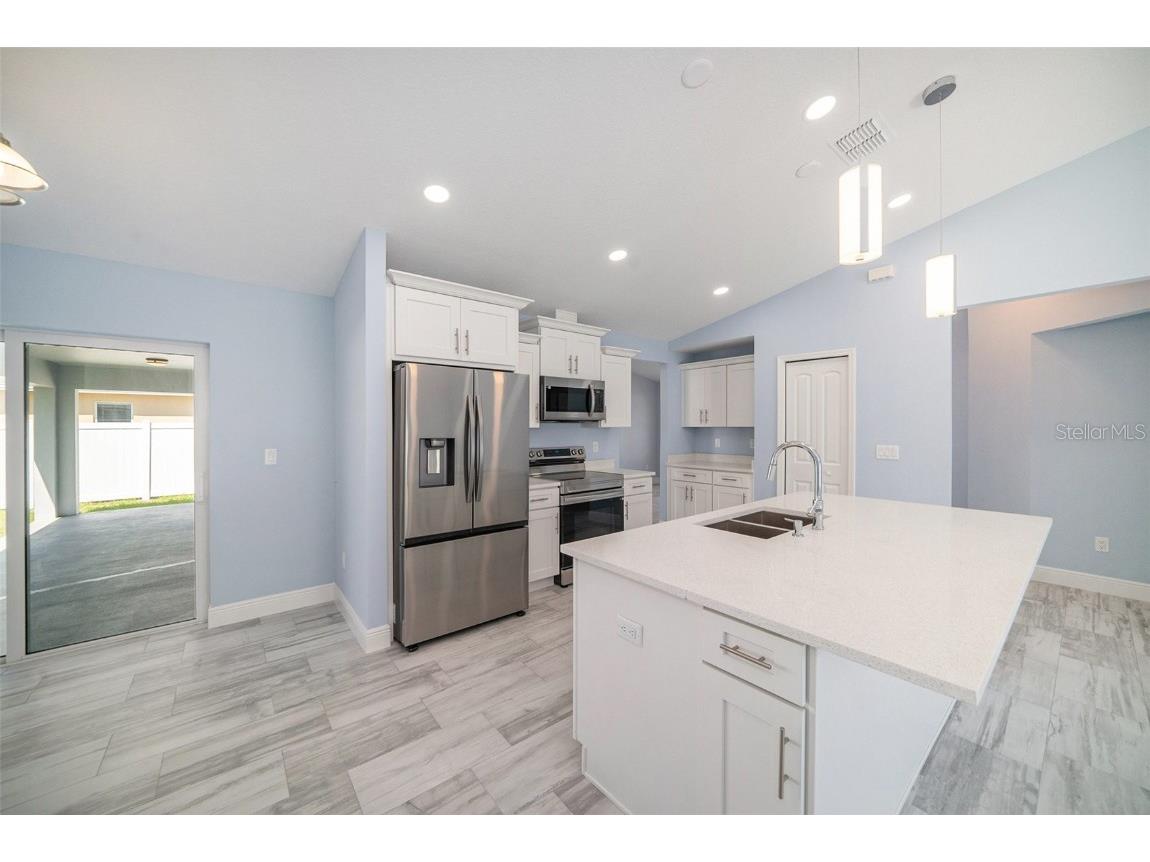 105 2nd Avenue NE Lutz FL 33549 TB8363062 image51