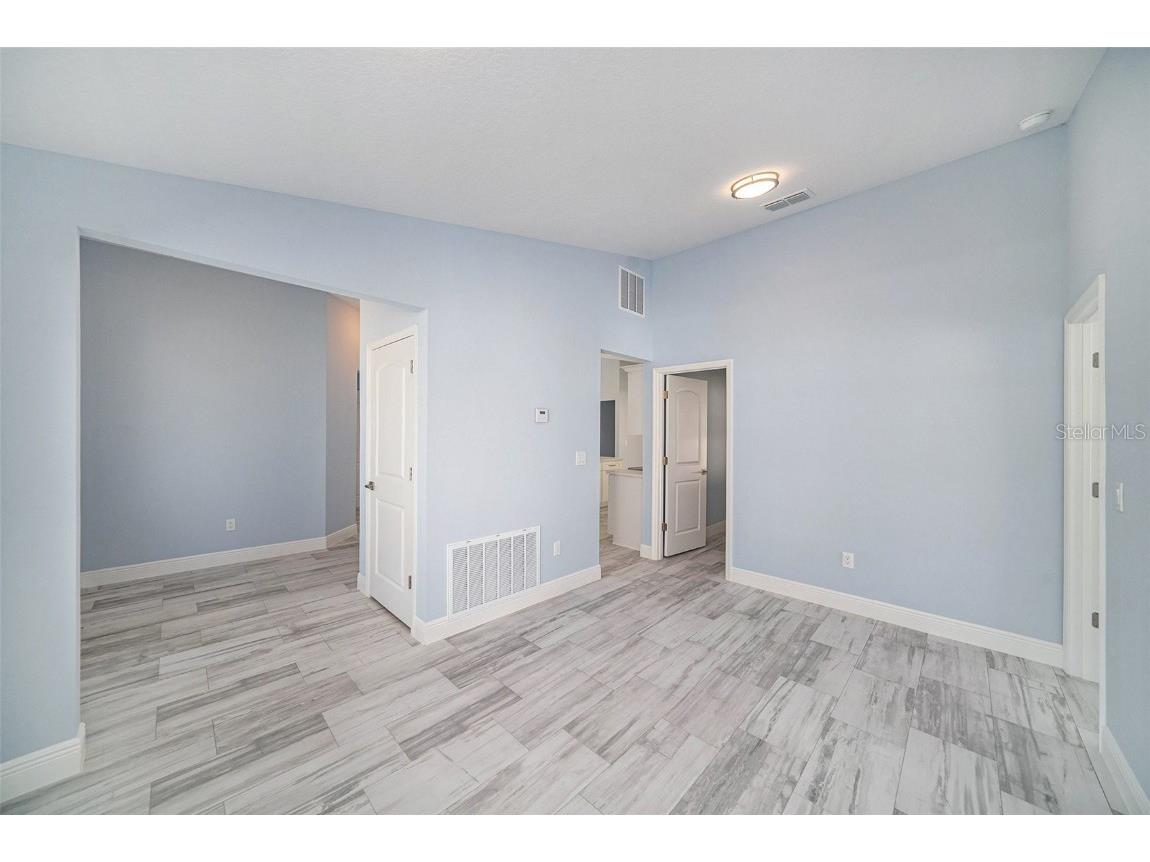 105 2nd Avenue NE Lutz FL 33549 TB8363062 image61