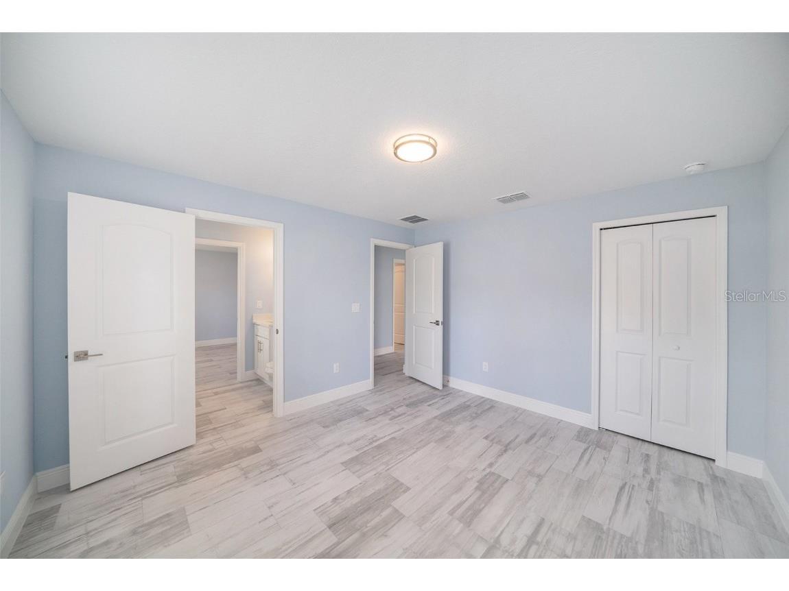 105 2nd Avenue NE Lutz FL 33549 TB8363062 image66