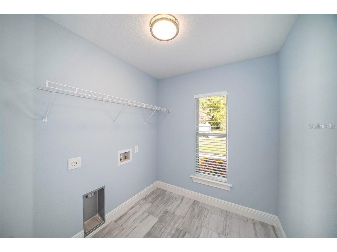 105 2nd Avenue NE Lutz FL 33549 TB8363062 image70