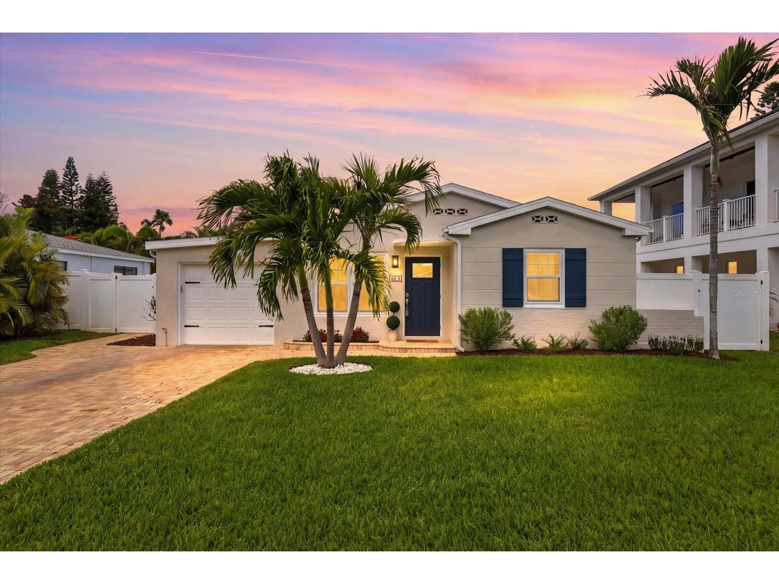 105 3rd Street Belleair Beach FL 33786 TB8488809 image1