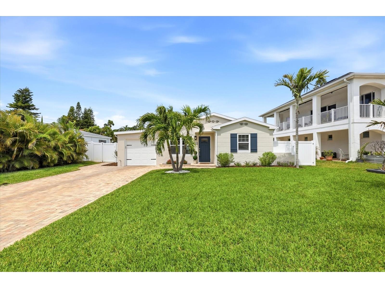 105 3rd Street Belleair Beach FL 33786 TB8488809 image3